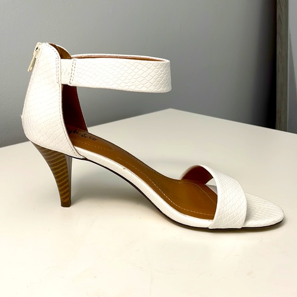 Women’s Paycee Two-Piece Dress Sandals - Style and Co - Picture 4 of 4